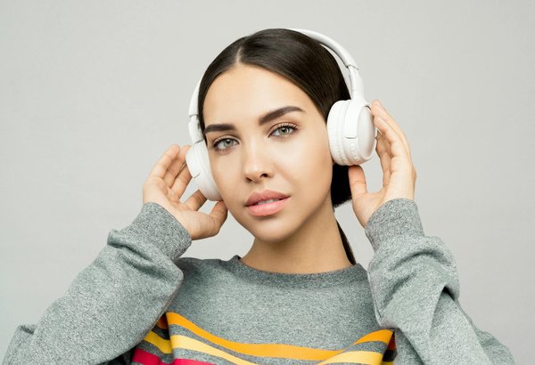 Bijou pour femme : des créations élégantes à prix captivants